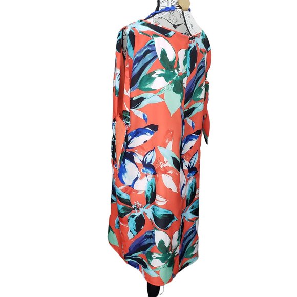 Vince Camuto Women's sz 12 Orange Floral knee length lined dress - Preloved - Picture 7 of 9